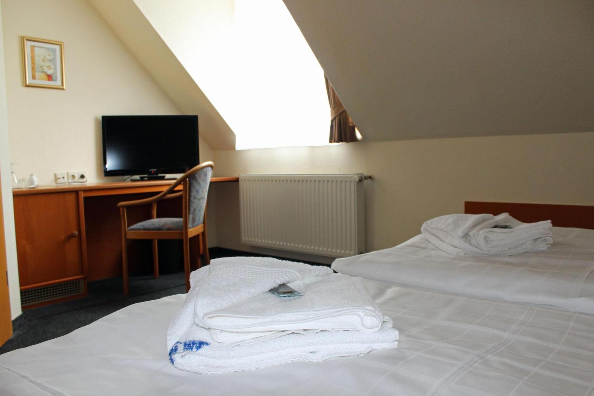 Hotel Saechsisches Haus Berggiesshubel Экстерьер фото