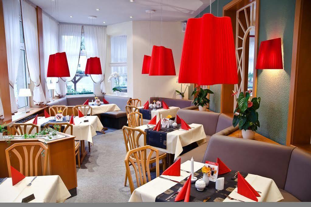 Hotel Saechsisches Haus Berggiesshubel Экстерьер фото