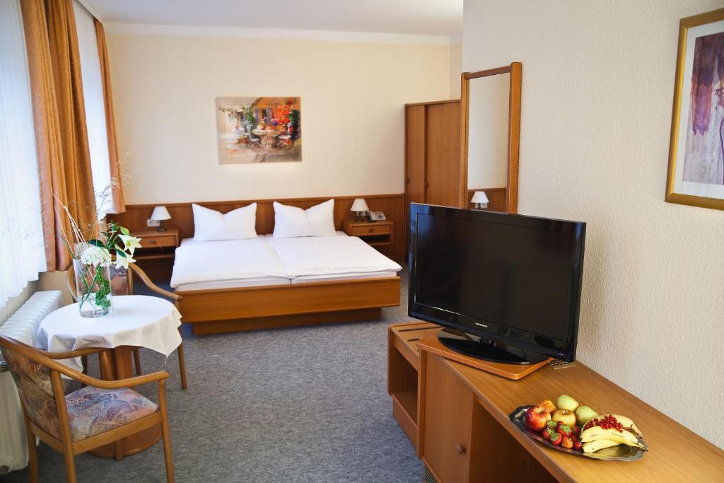 Hotel Saechsisches Haus Berggiesshubel Экстерьер фото